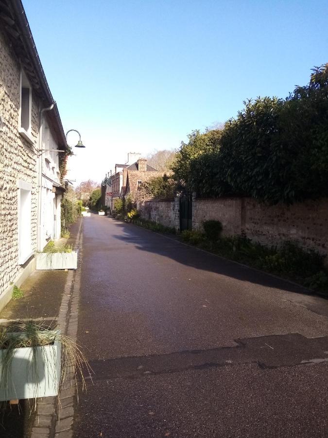 Les 3 Mesanges Apartment Giverny Luaran gambar